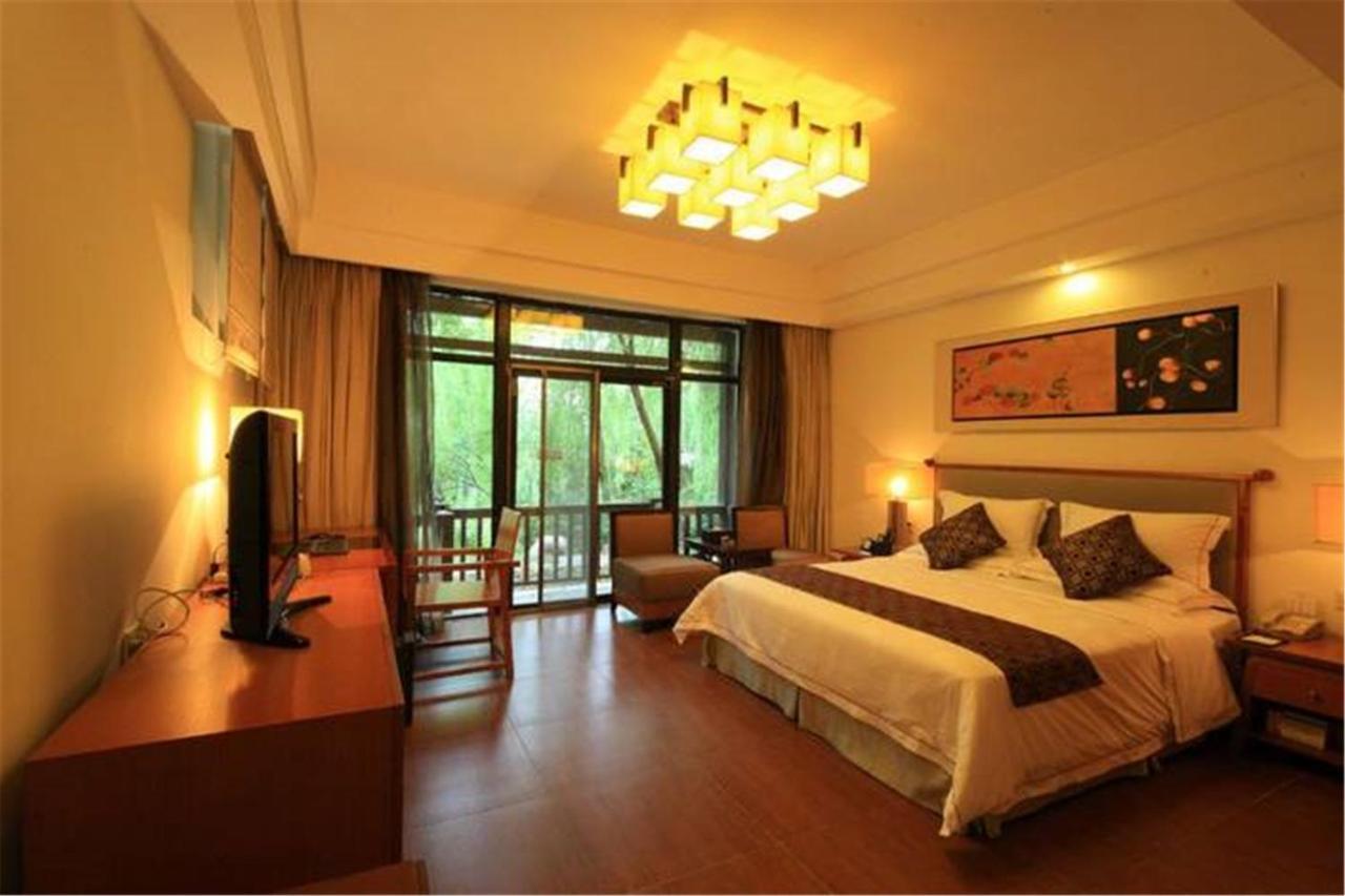 Country Garden Phoenix Hotel Jingmen Eksteriør billede