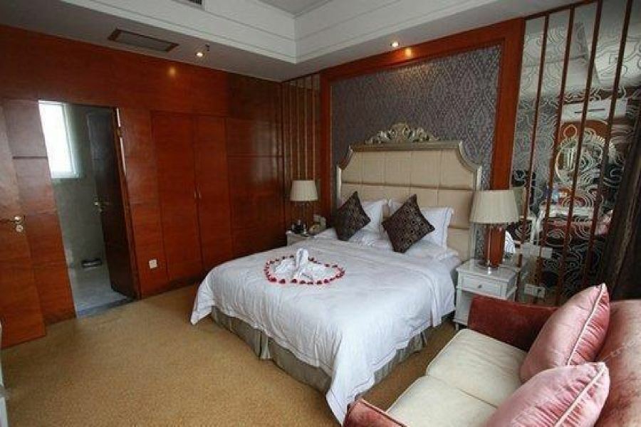 Country Garden Phoenix Hotel Jingmen Eksteriør billede